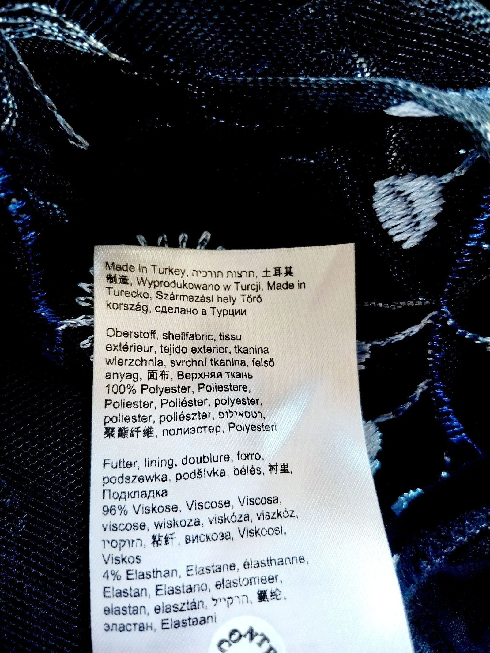 Blusa formal azul noche bordada Betty & Co Talla 36 – photo 9